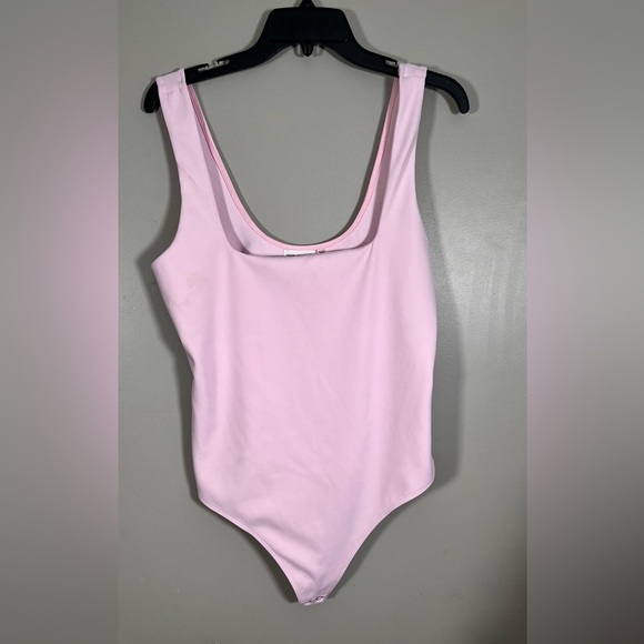GOOD AMERICAN  scuba modern tank bodysuit. - Picture 4 of 6
